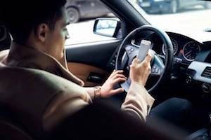 Textalyzer, Milwaukee criminal defense attorneys, constitutional rights, DUI, distracted drivers