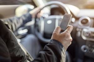 Milwaukee car accident attorney, texting while driving, texting while driving law, Wisconsin legislation, distracted drivers