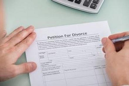 Milwaukee divorce lawyer, divorce process, divorce petition, file for divorce, divorce summons