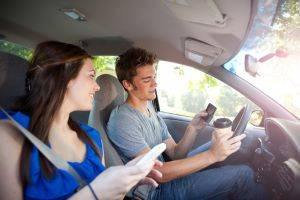 Milwaukee car accident attorney for distracted driving