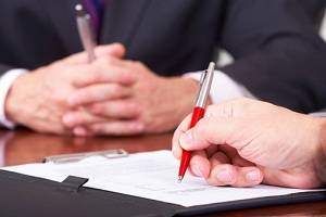 Milwaukee business contract lawyer